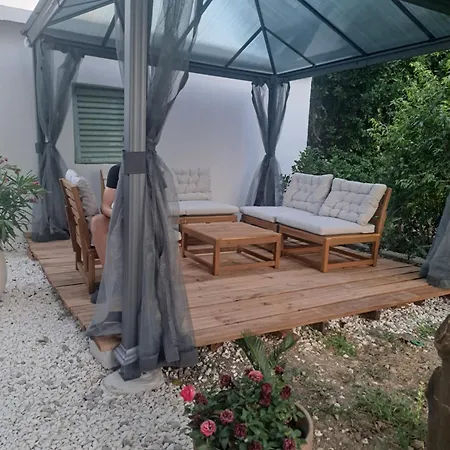 Luni With Garden Kaštela